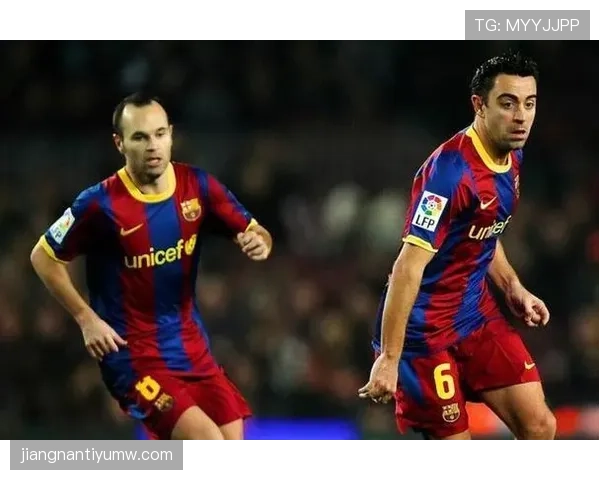 伊涅斯塔连续高效直塞撕破防线引领本赛季关键战节奏